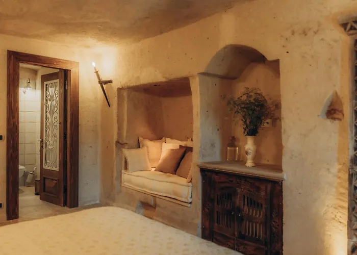 Hush Cappadocia Hotel *